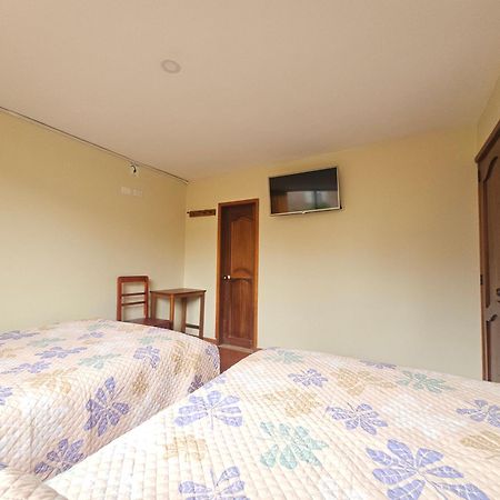 Hotel Monaco Pasto Extérieur photo